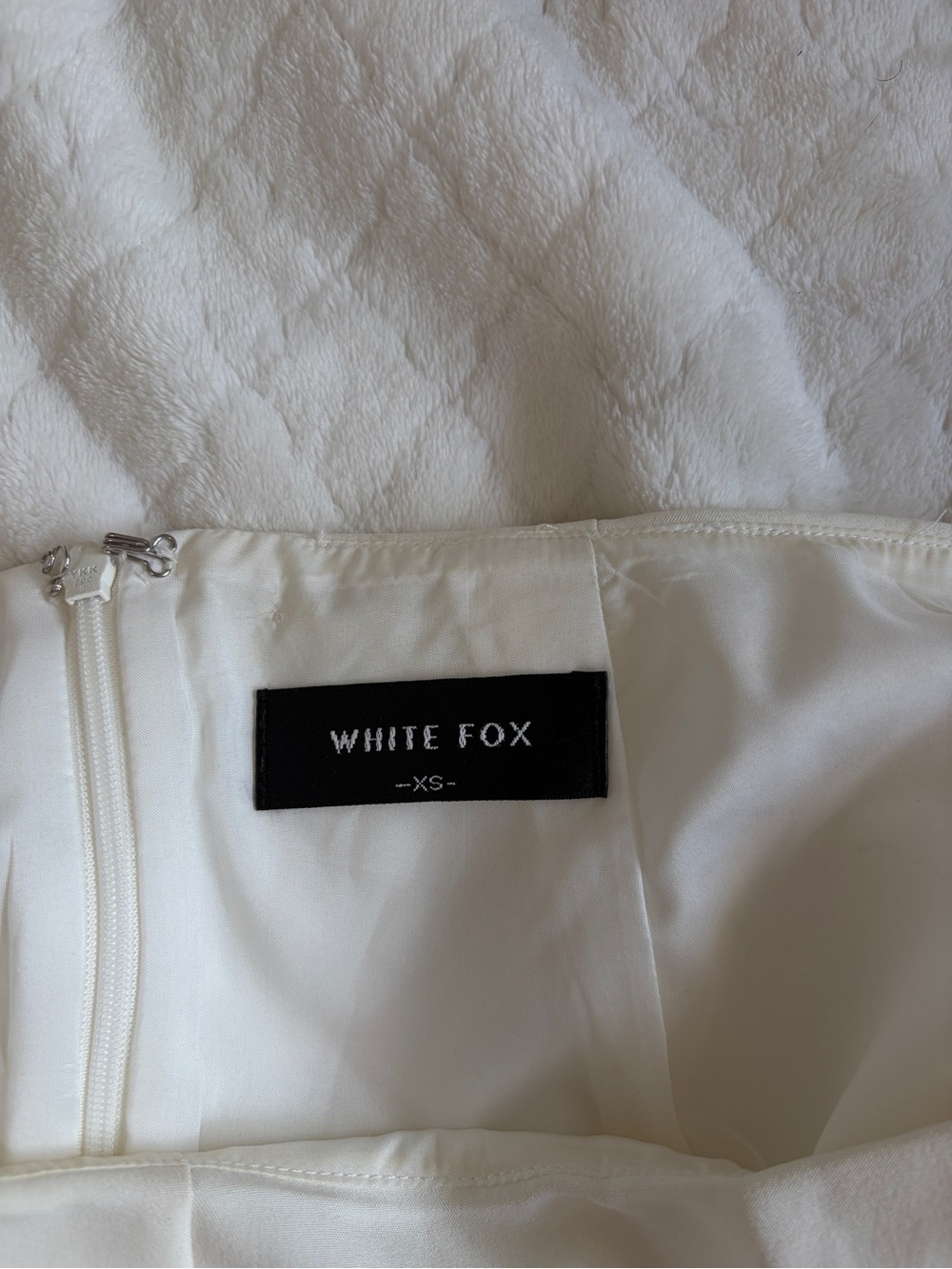 White Fox white mini skirt Size XS #miniskirt #going out vacation clubbing - Picture 4 of 4